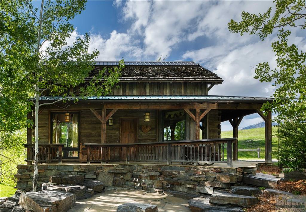 7980 Walker Road Property Photo 12