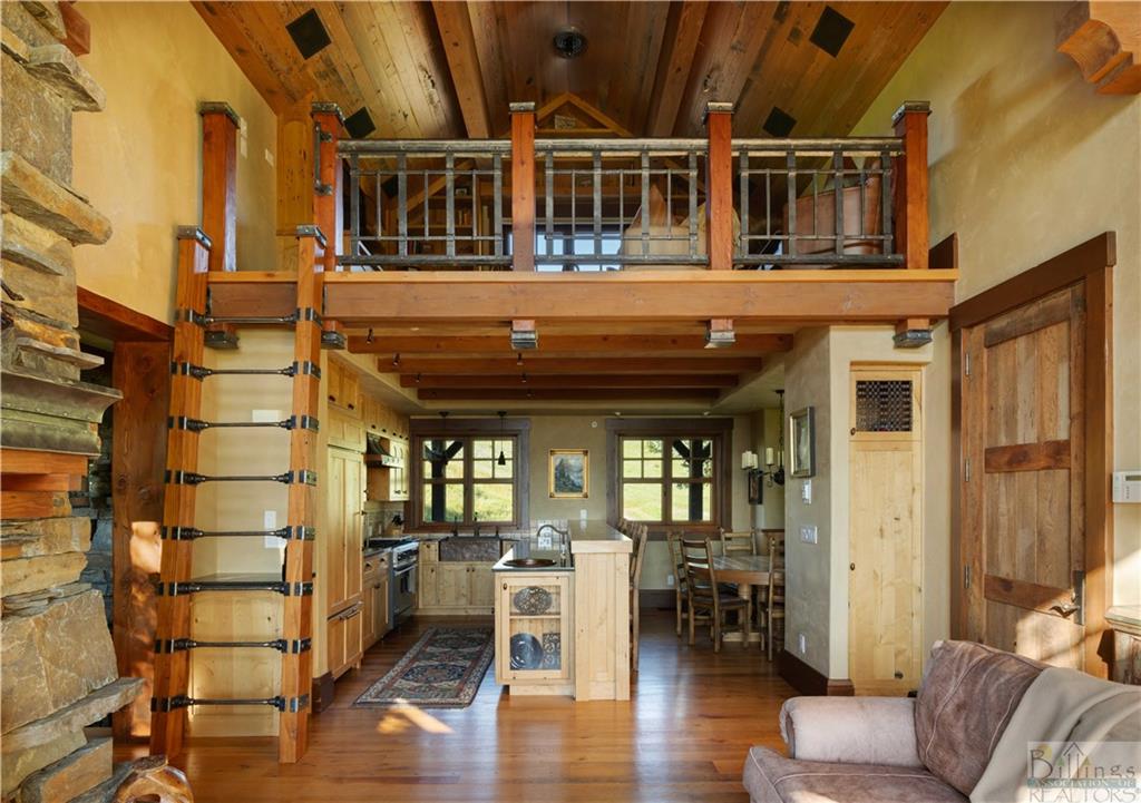 7980 Walker Road Property Photo 14