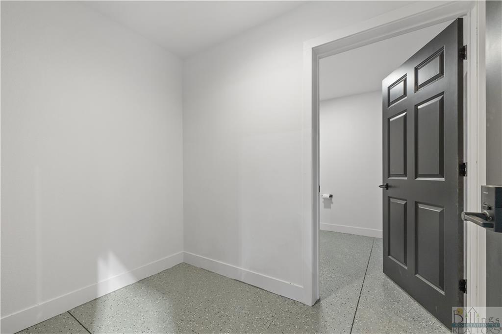 6822 Cowgirl Way, Unit B Property Photo 9
