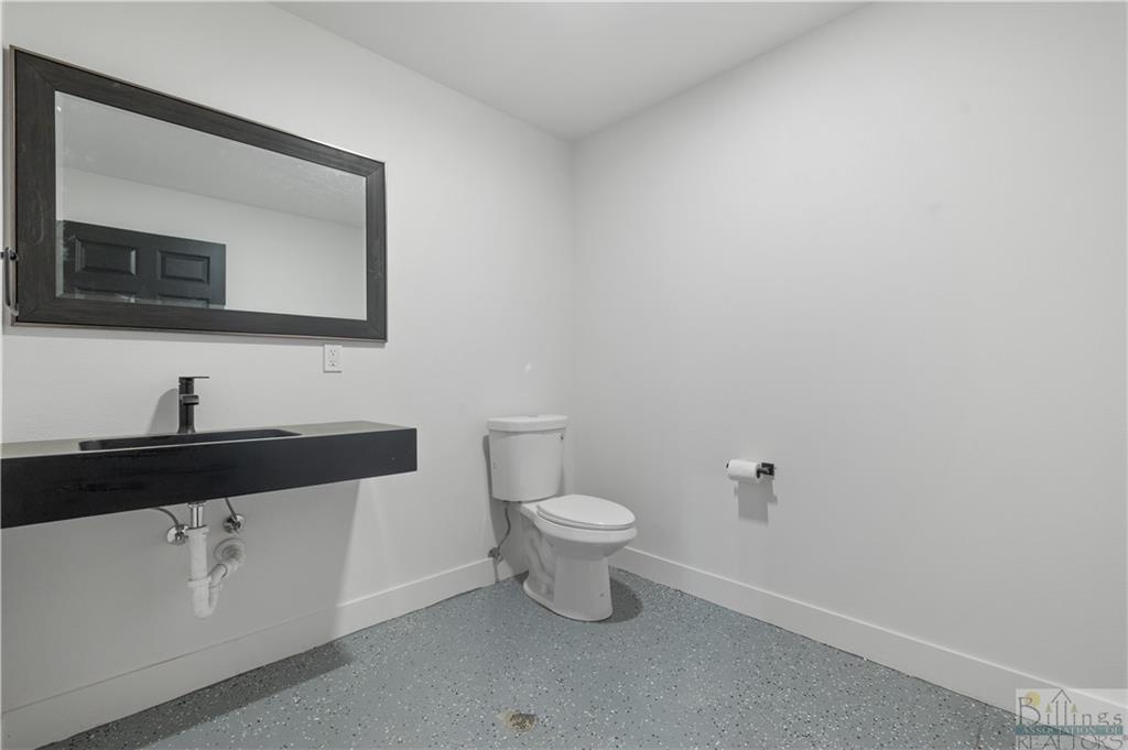 6822 Cowgirl Way, Unit C Property Photo 10
