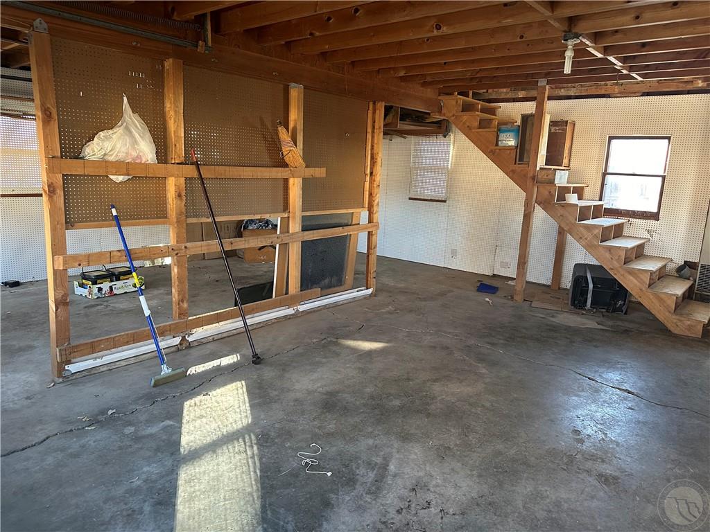 416 N Cody Ave Property Photo 15