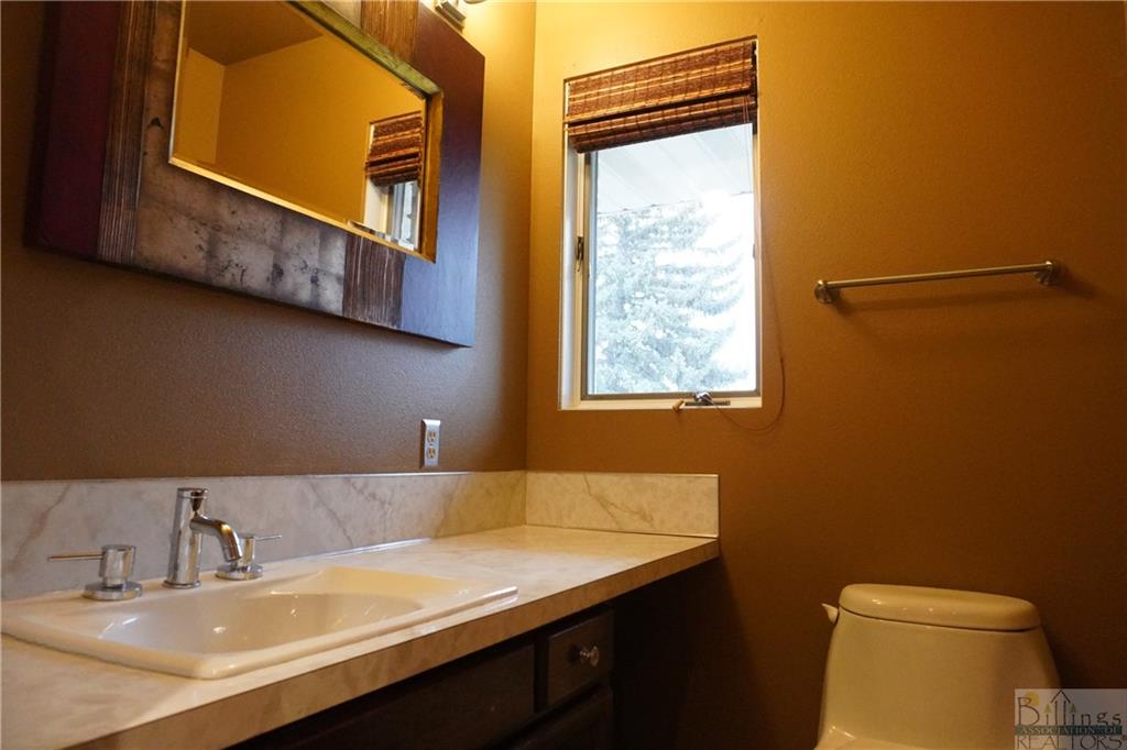 105 Lyndale Street Property Photo 8
