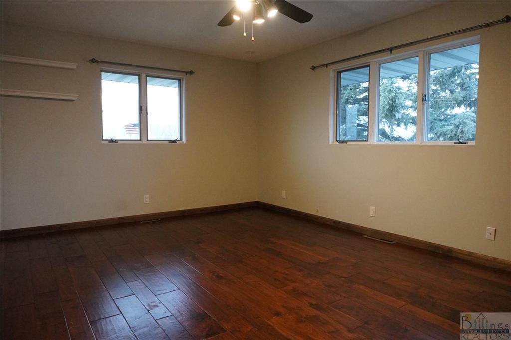 105 Lyndale Street Property Photo 17