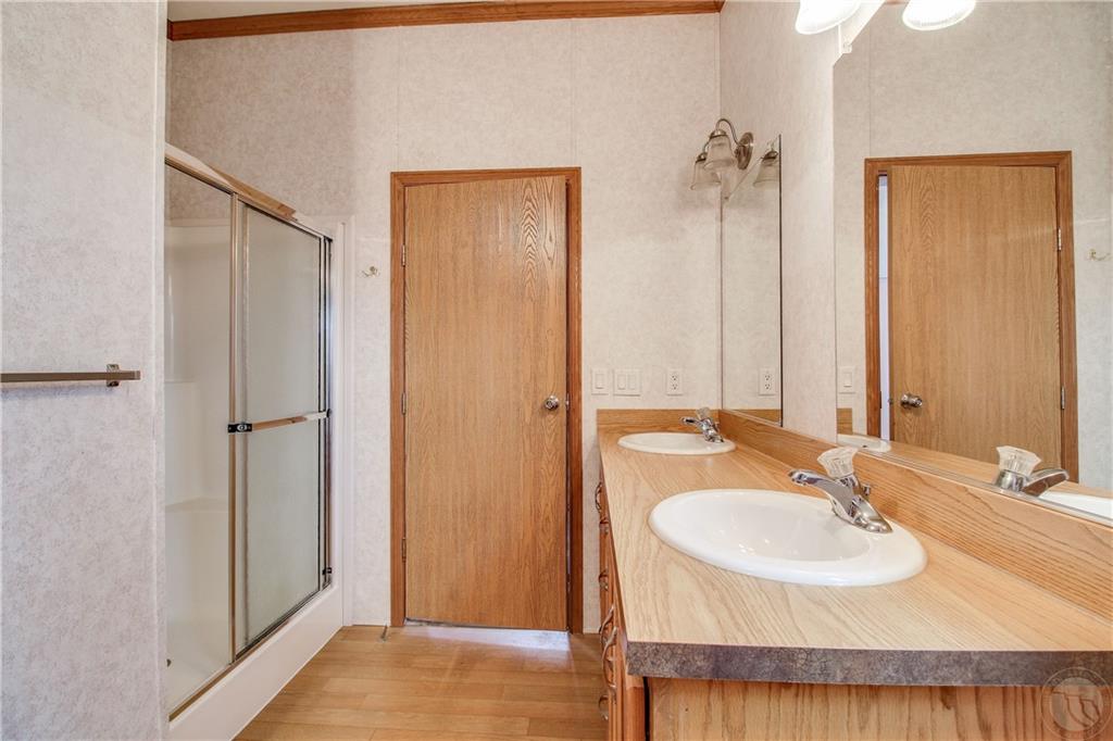 23 Mountain Side Drive Property Photo 17