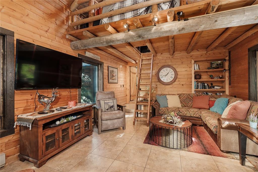 235 Upper Red Lodge Creek Property Photo 16