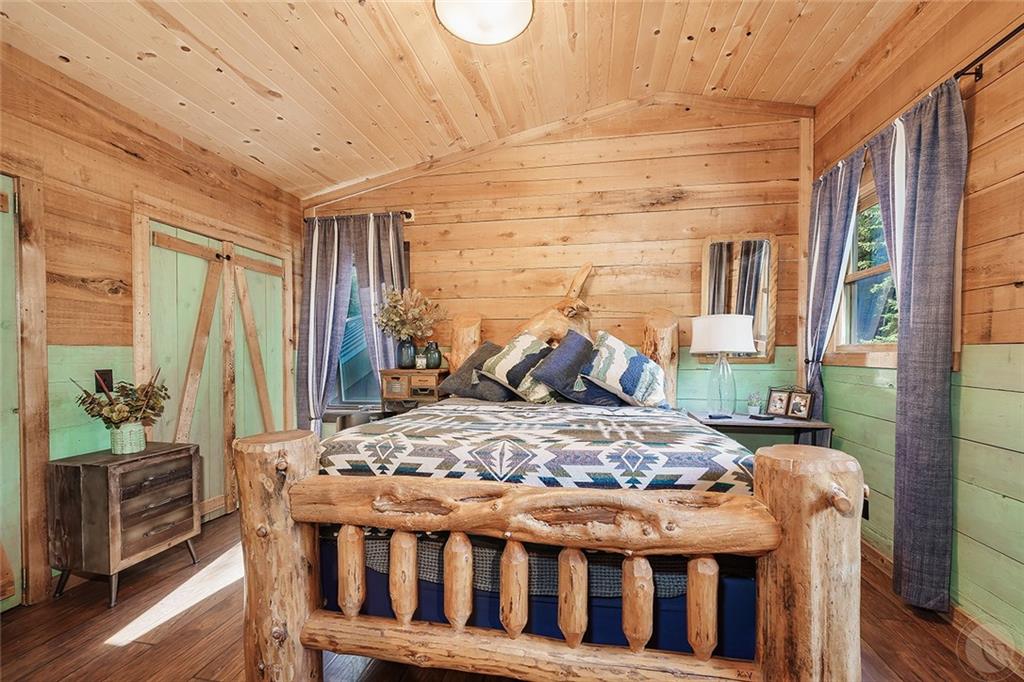 235 Upper Red Lodge Creek Property Photo 21