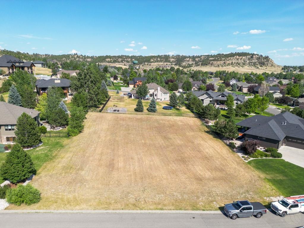 4219 Aspenridge Dr Property Photo 3