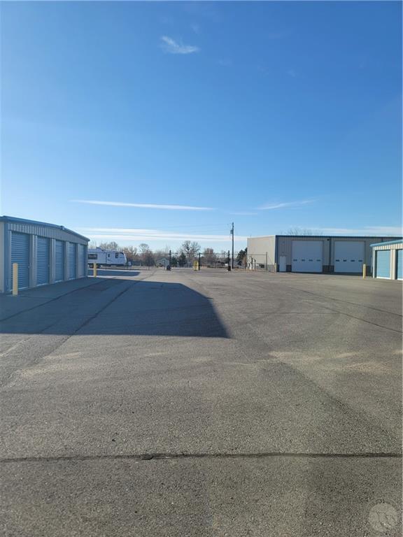 2147 Blue Creek Rd, C23 Property Photo 2