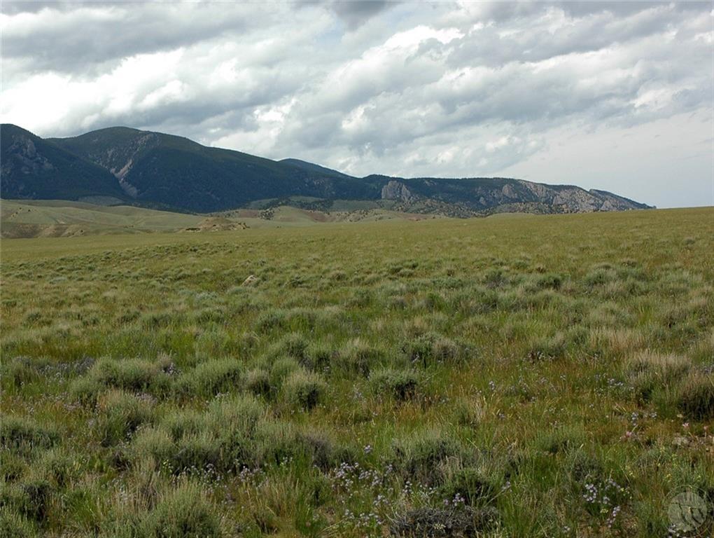 22 Broken Trail Property Photo 10