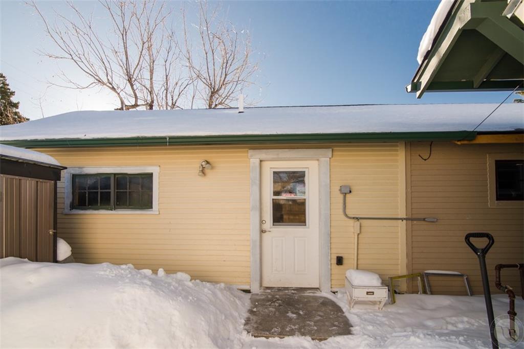 424 Broadway Avenue Property Photo 2