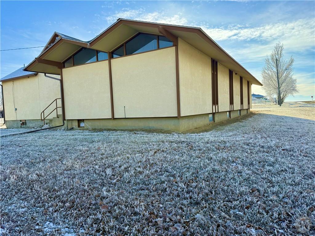 209 1st Street Property Photo 4