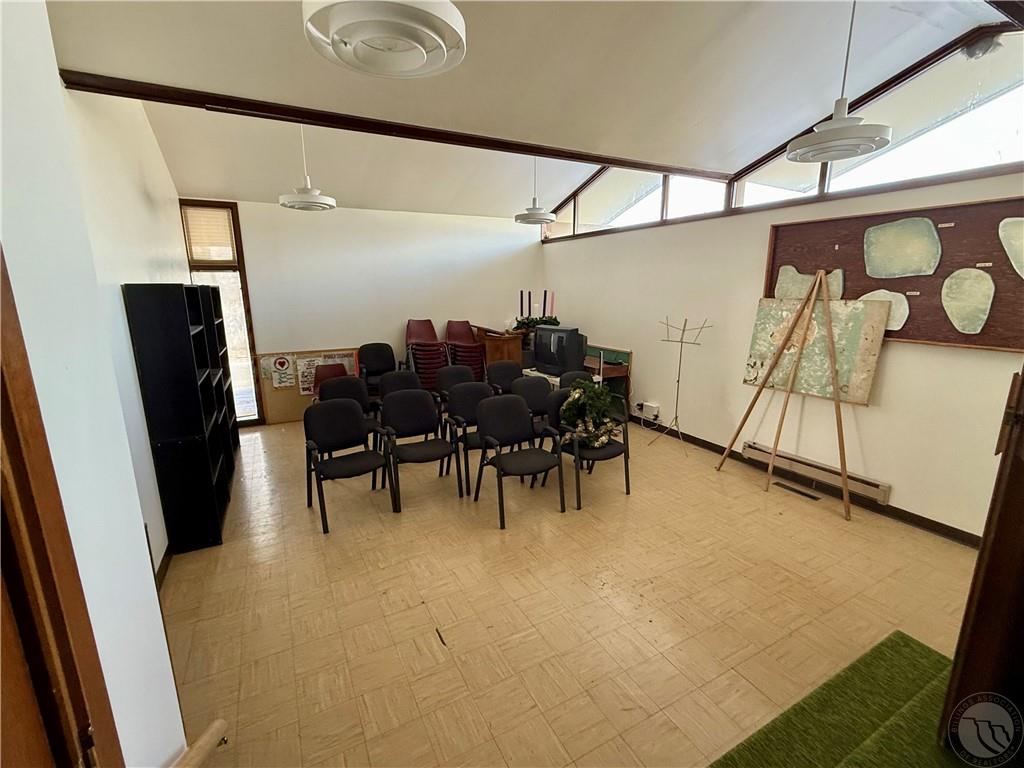 209 1st Street Property Photo 11