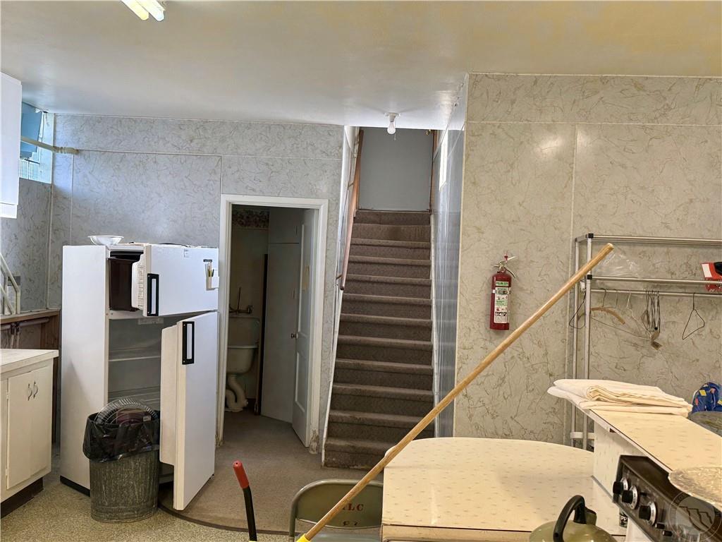 209 1st Street Property Photo 27