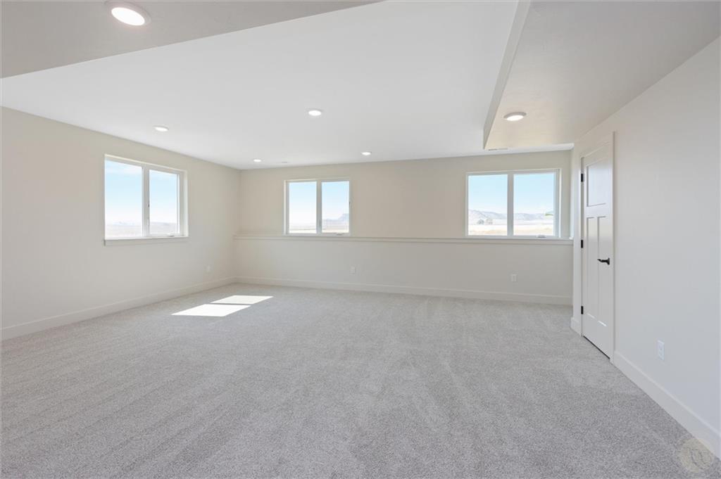 7082 Copper View Way Property Photo 25