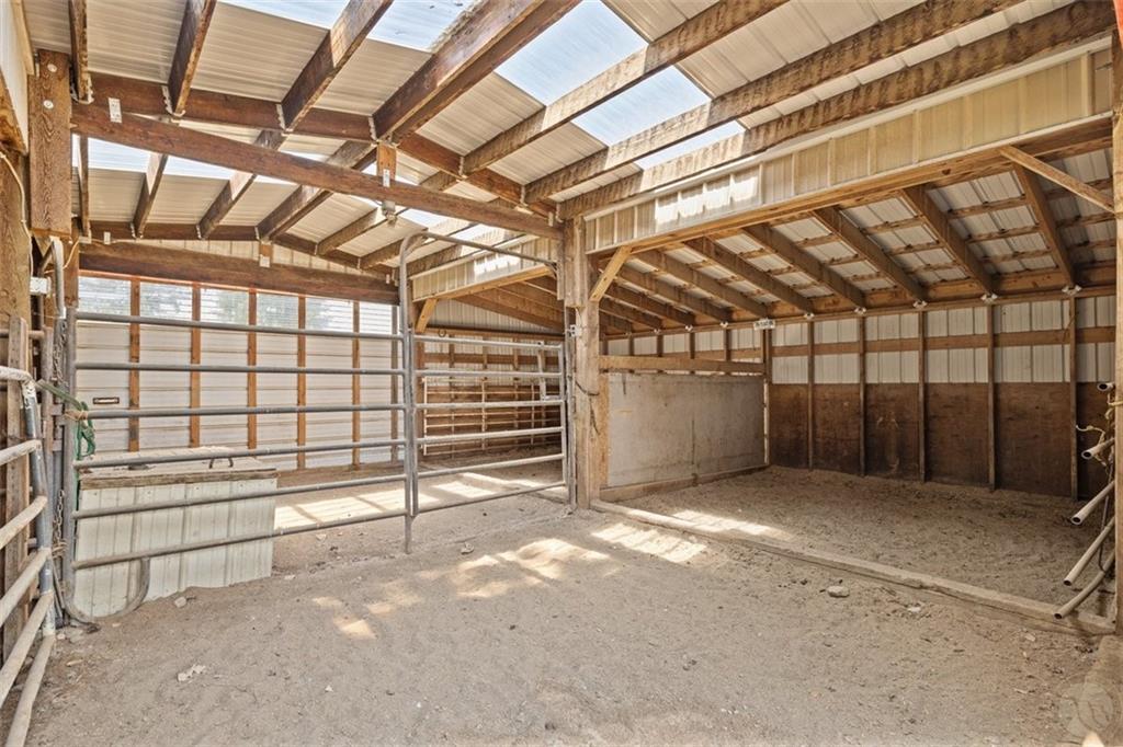 3710 Duck Club Rd Property Photo 6