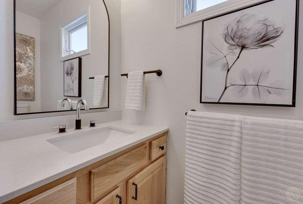 219 7th Avenue Property Photo 22