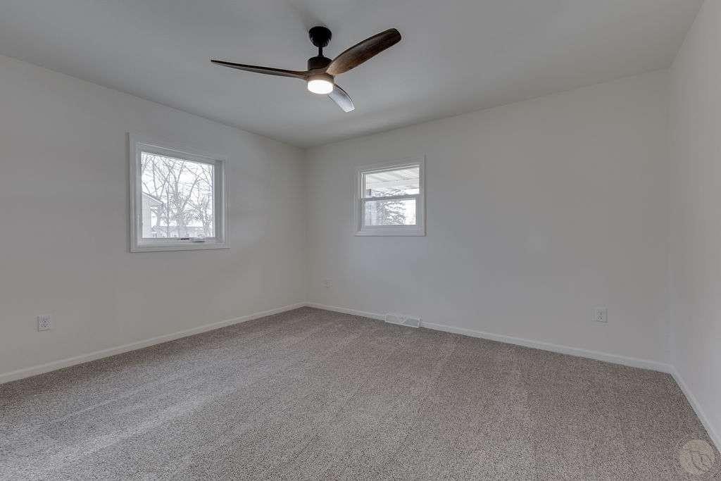219 7th Avenue Property Photo 28