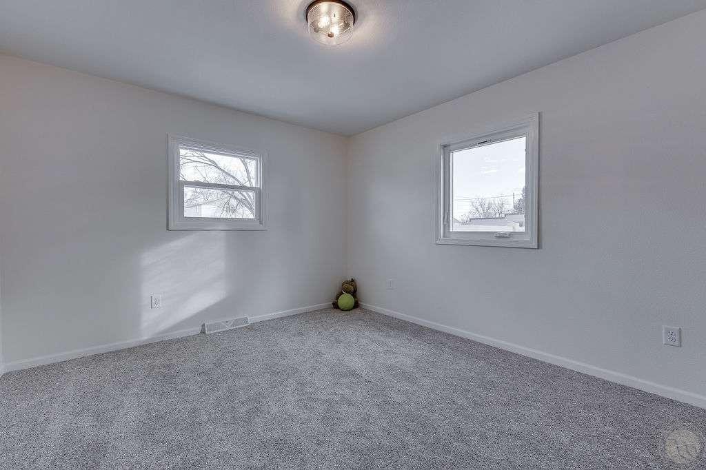 219 7th Avenue Property Photo 29