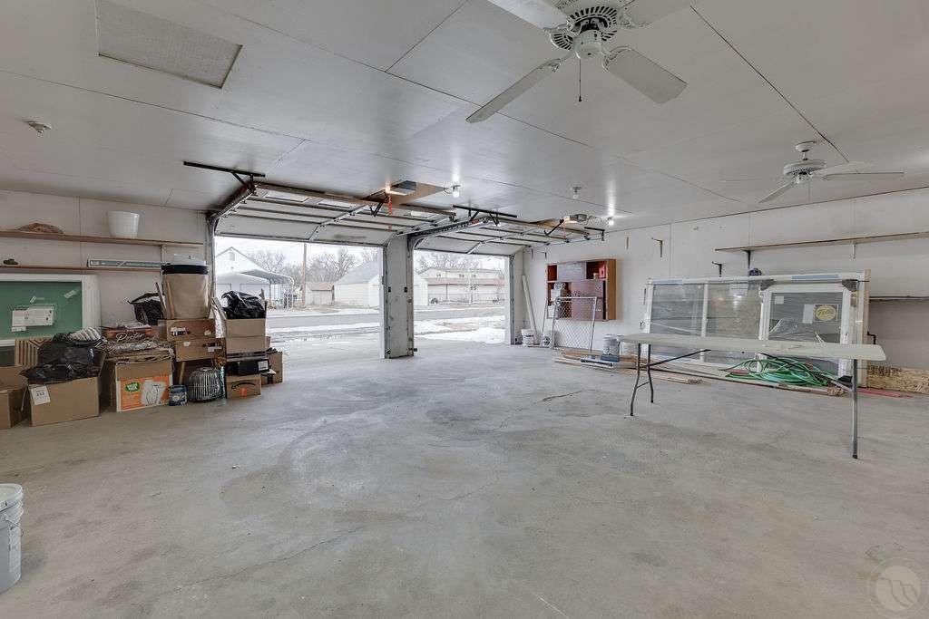 219 7th Avenue Property Photo 36