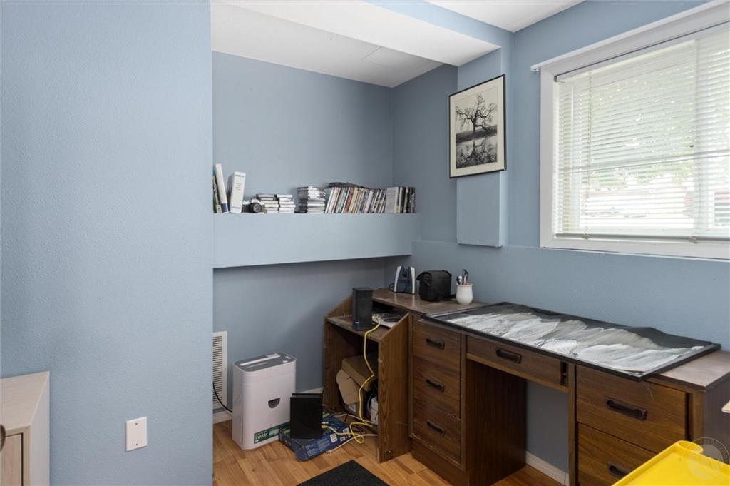 1015 Governors Boulevard Property Photo 23