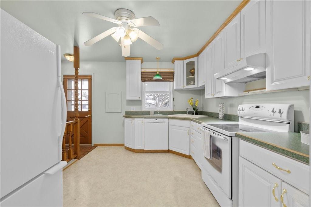 223 Fair Park Drive Property Photo 3