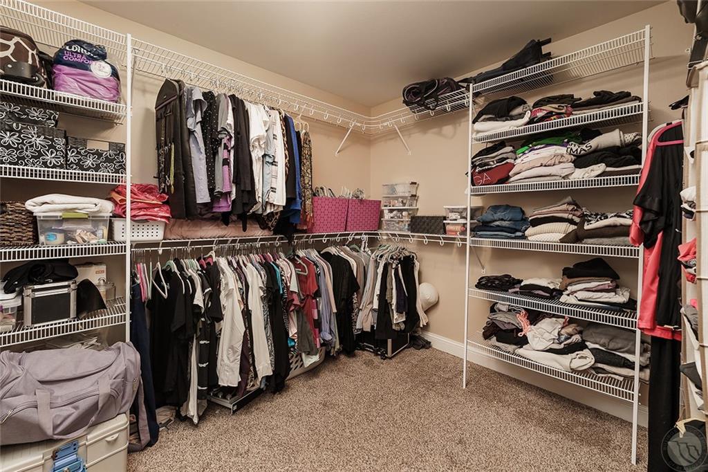 2924 Golden Acres Drive Property Photo 14