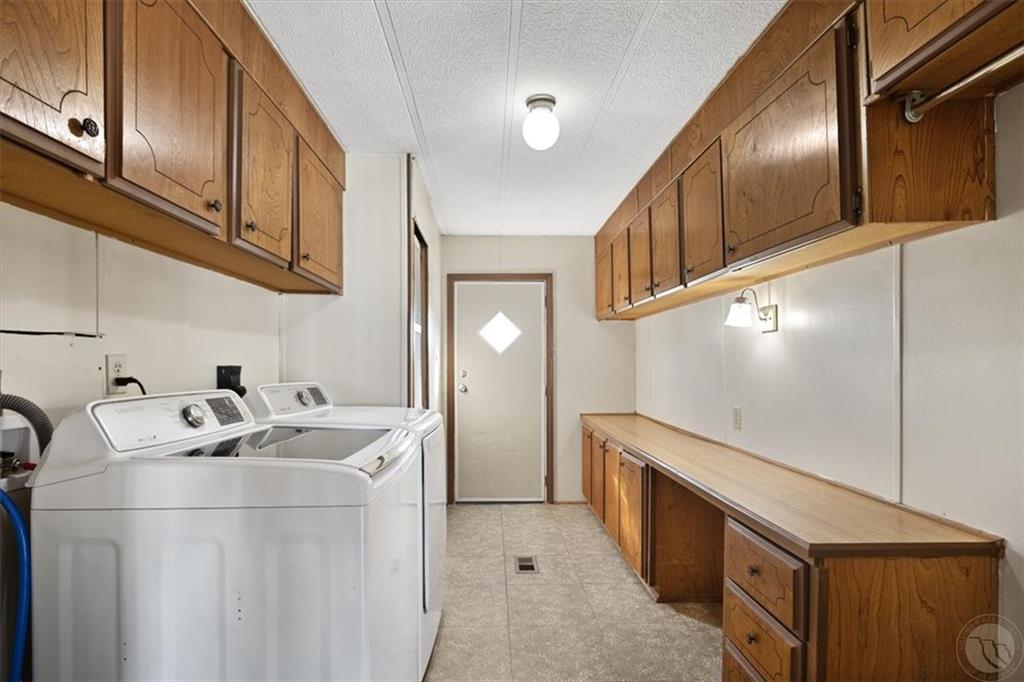 43 Roundup Property Photo 27