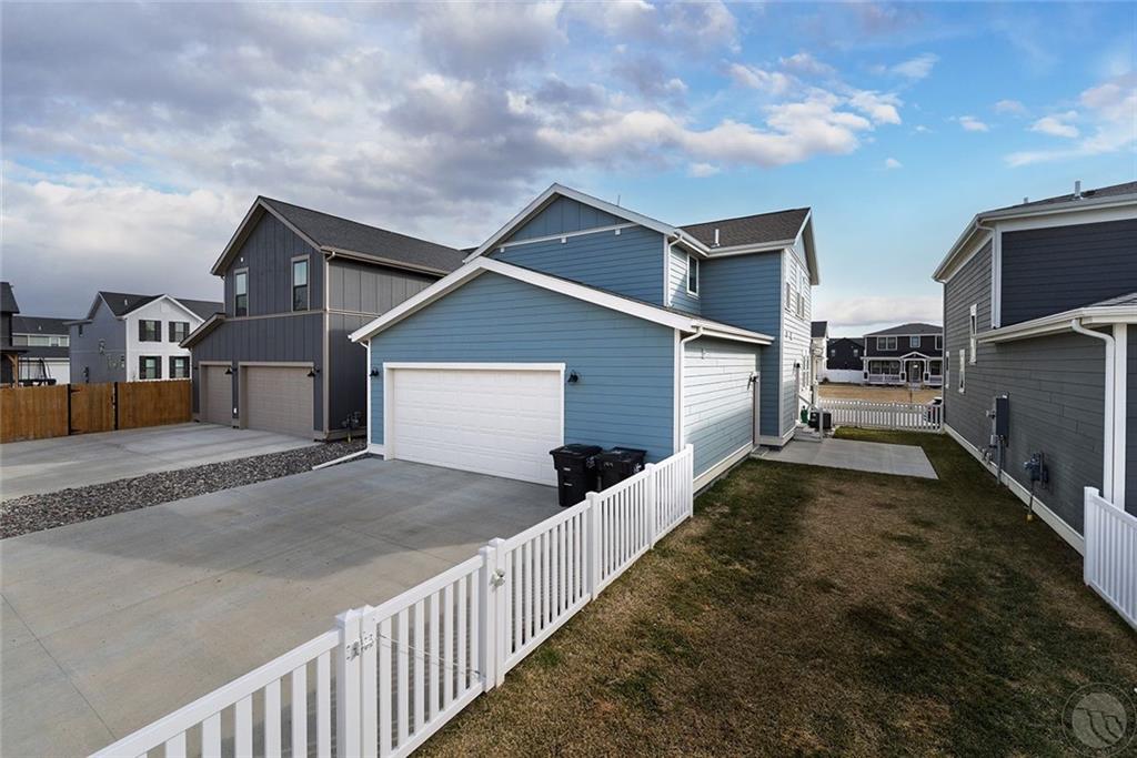 1808 St George Street Property Photo 2
