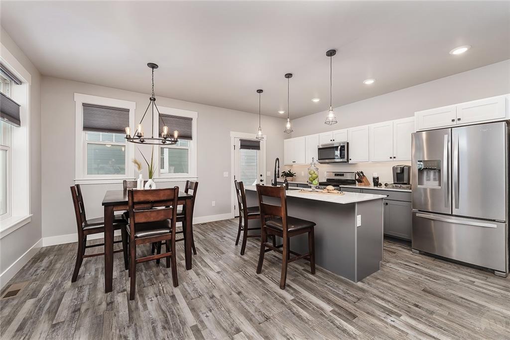 1808 St George Street Property Photo 7