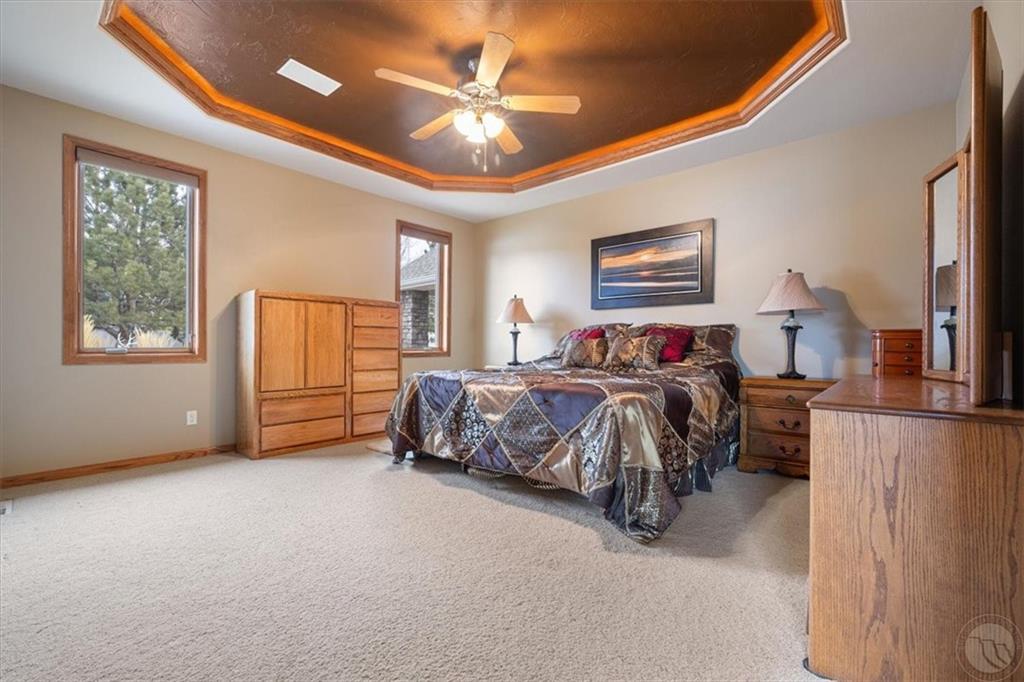 1739 43rd Street West Property Photo 8