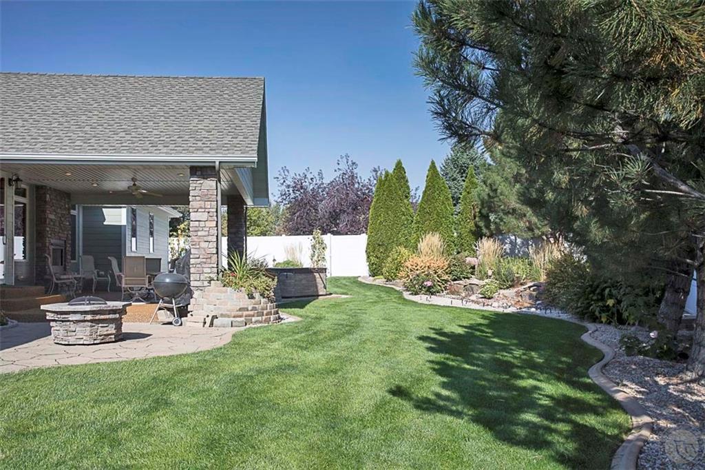 1739 43rd Street West Property Photo 31