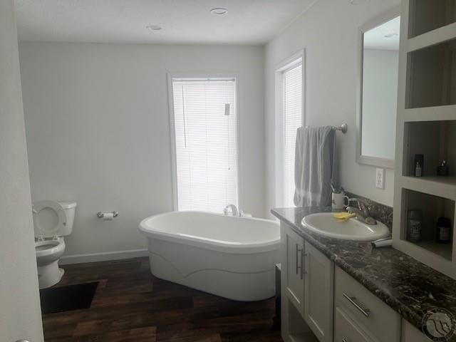 319 Nesting Pl Property Photo 8