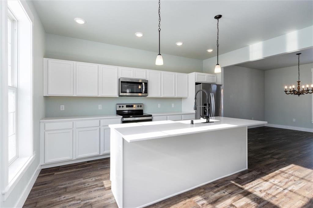 1620 Walter Creek Boulevard Property Photo 8