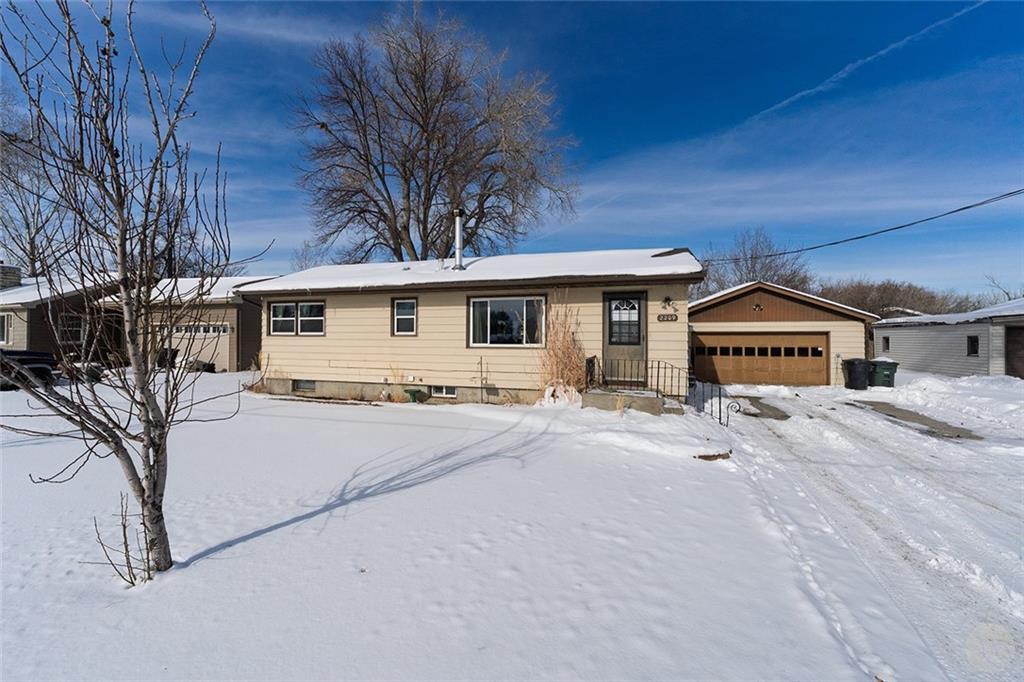 2209 Stillwater Drive Property Photo 1