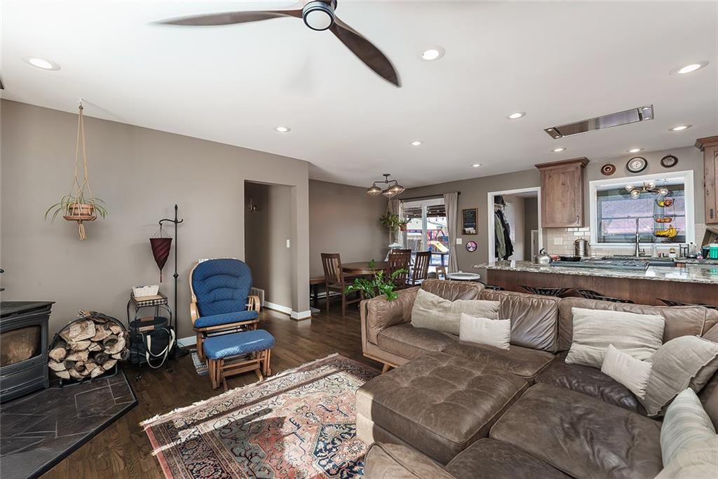 2209 Stillwater Drive Property Photo 4