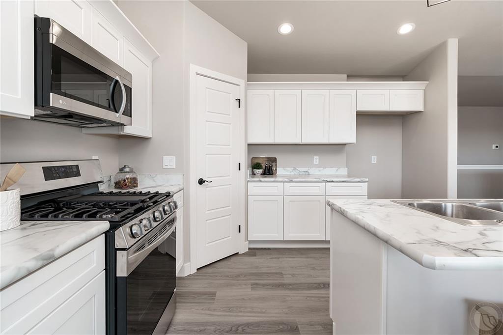 578 Chino Circle Property Photo 10