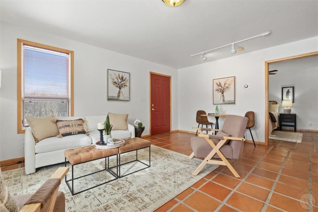 715 N Cooper Avenue Property Photo 23
