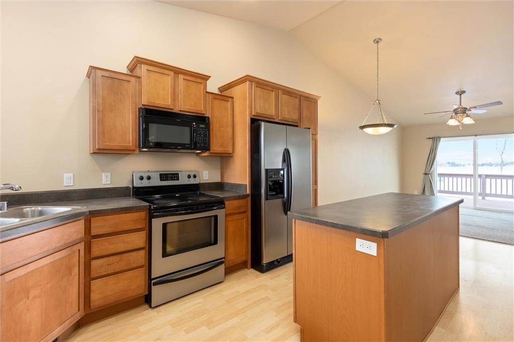 1040 Picador Way Property Photo 4