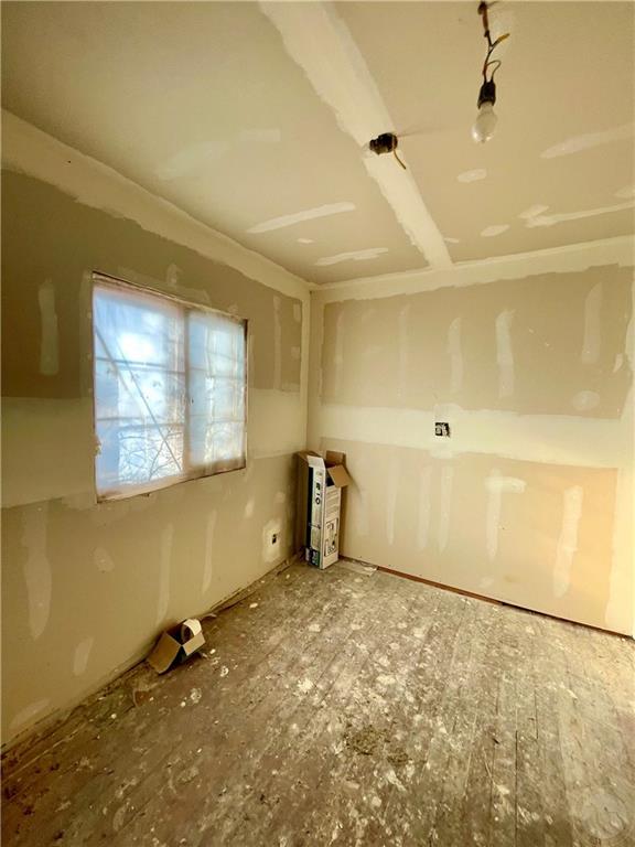 0 New York Property Photo 12