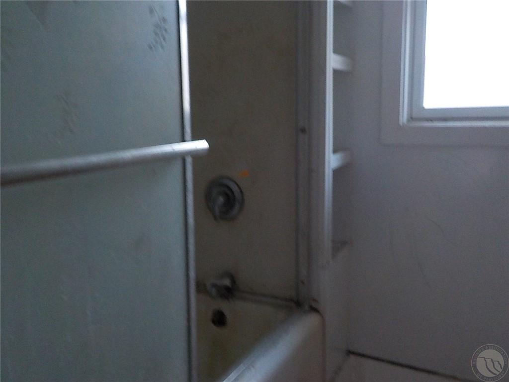 918 1st Street Property Photo 16