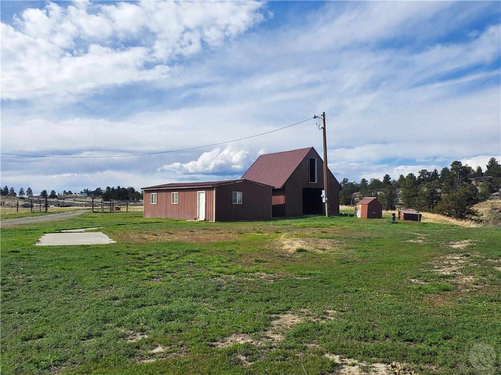 15615 Wellhouse Road Property Photo 2