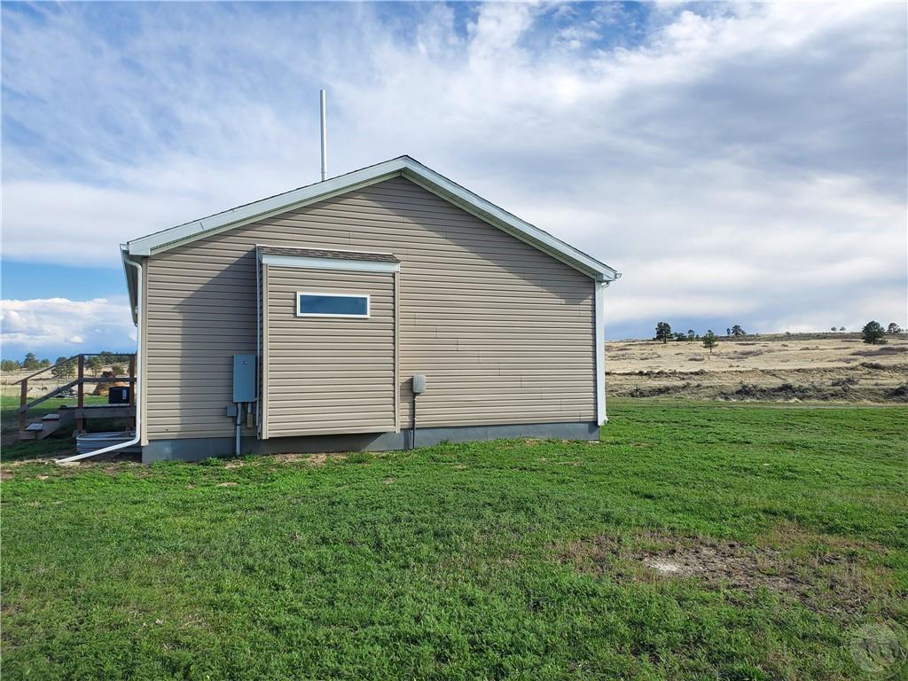 15615 Wellhouse Road Property Photo 12