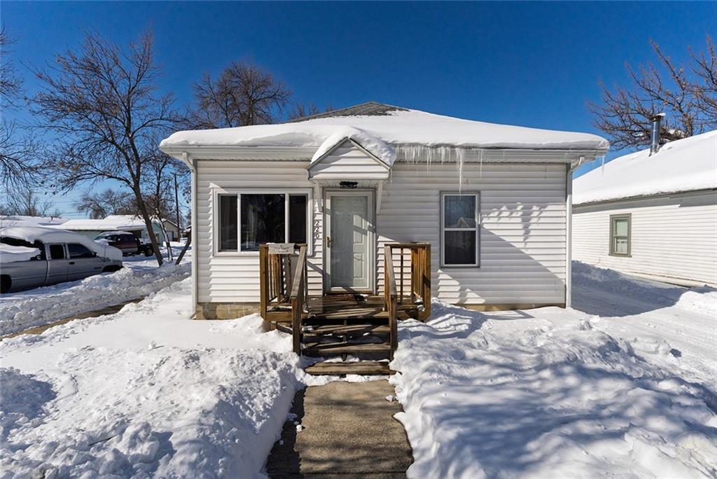 220 Forrest Property Photo 1