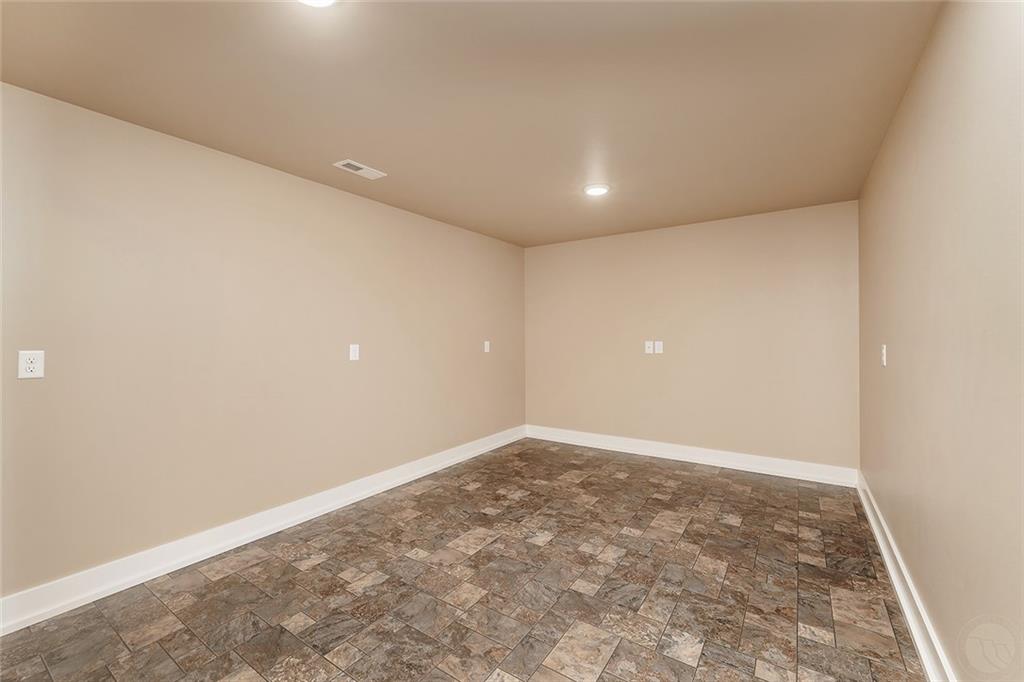 6815 Trailake Dr Property Photo 23