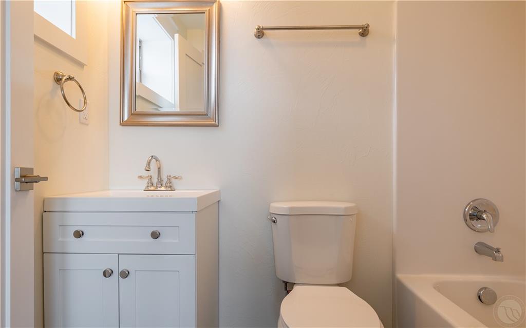 420 Barrier Circle Property Photo 11