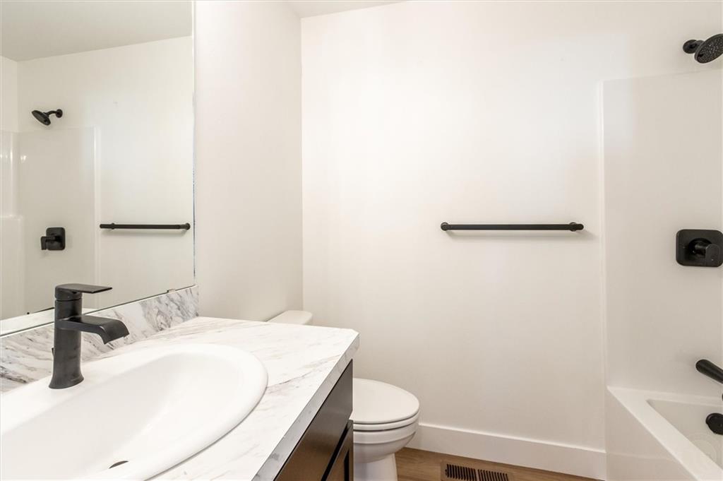 464 Montecito Avenue Property Photo 19