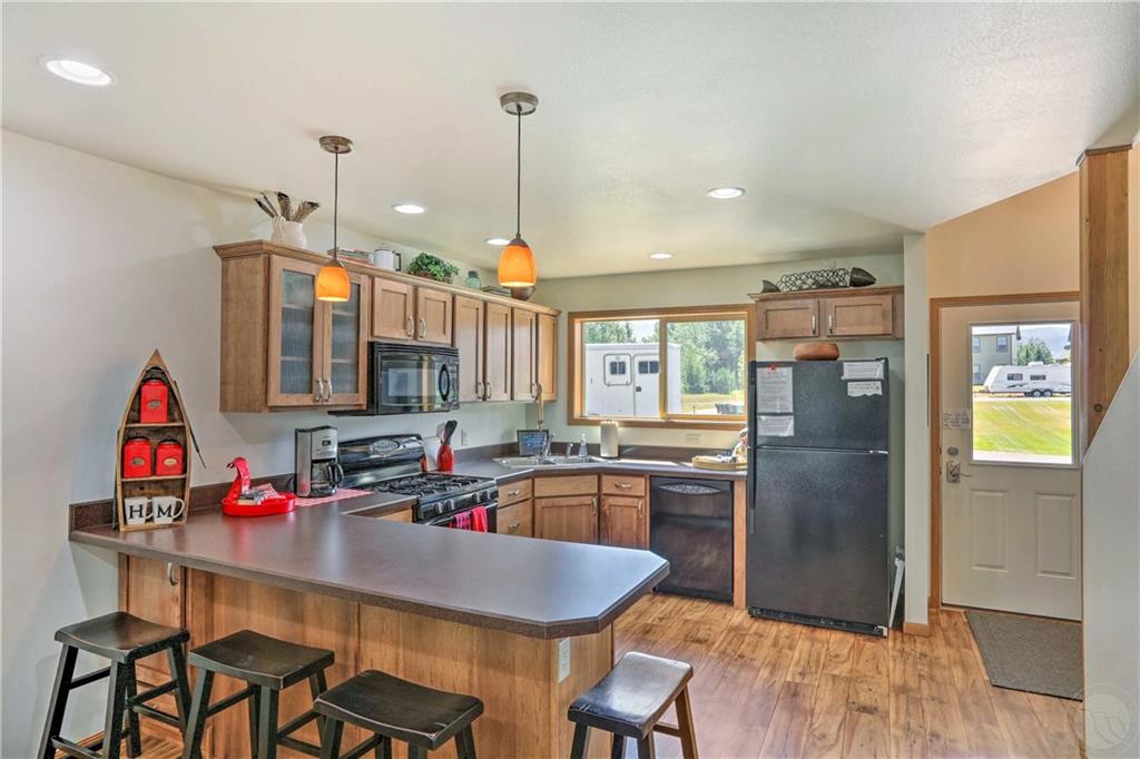 20 Pine Drive Property Photo 2