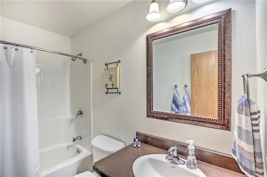20 Pine Drive Property Photo 9