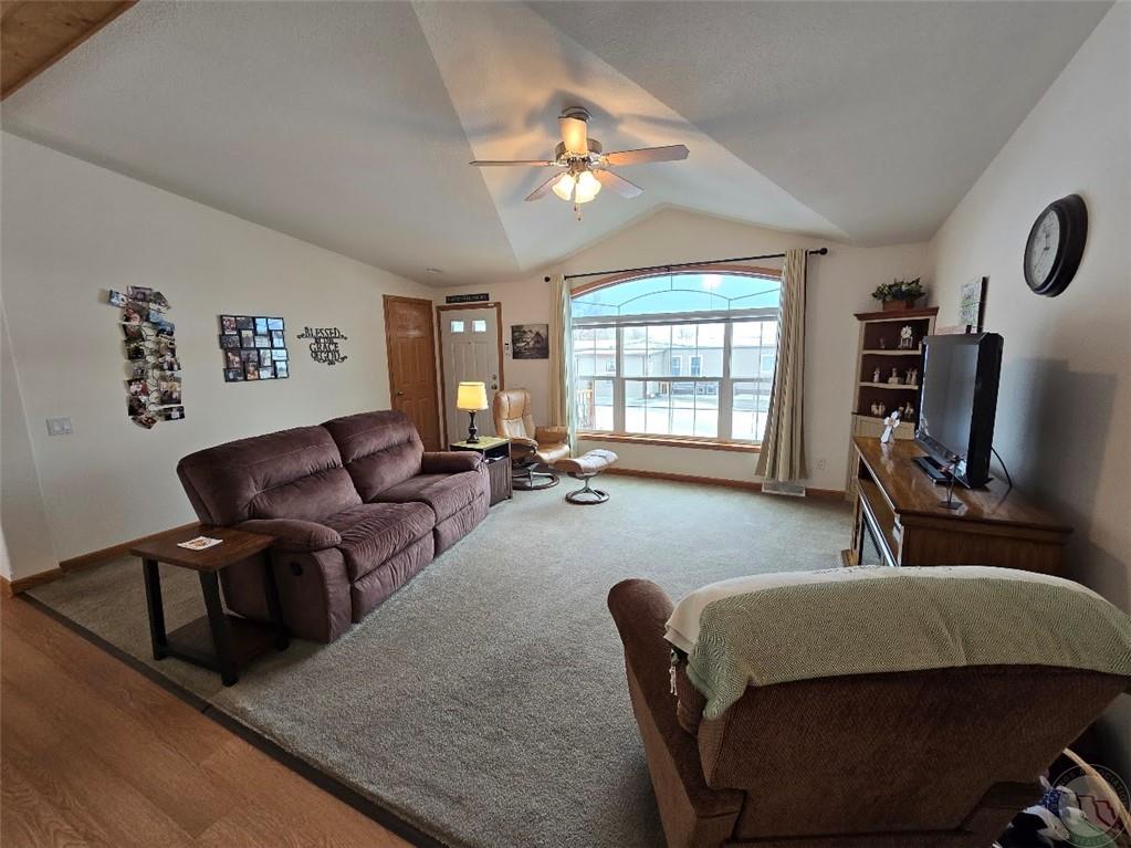 209 Hauser Street Property Photo 3