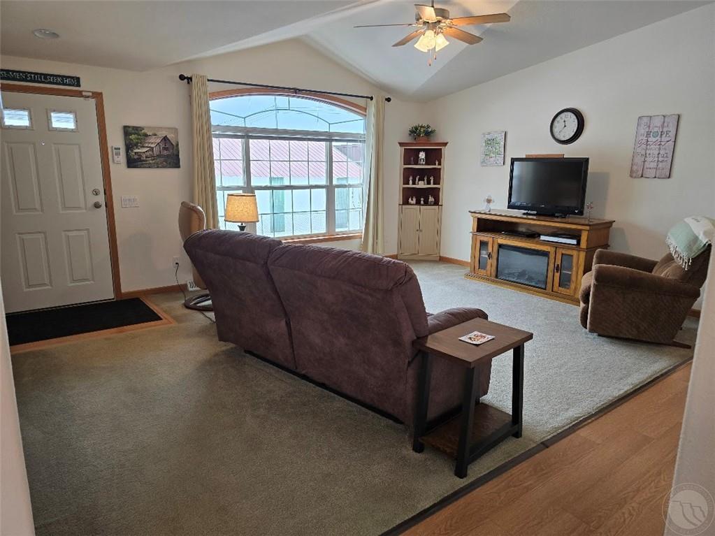 209 Hauser Street Property Photo 4